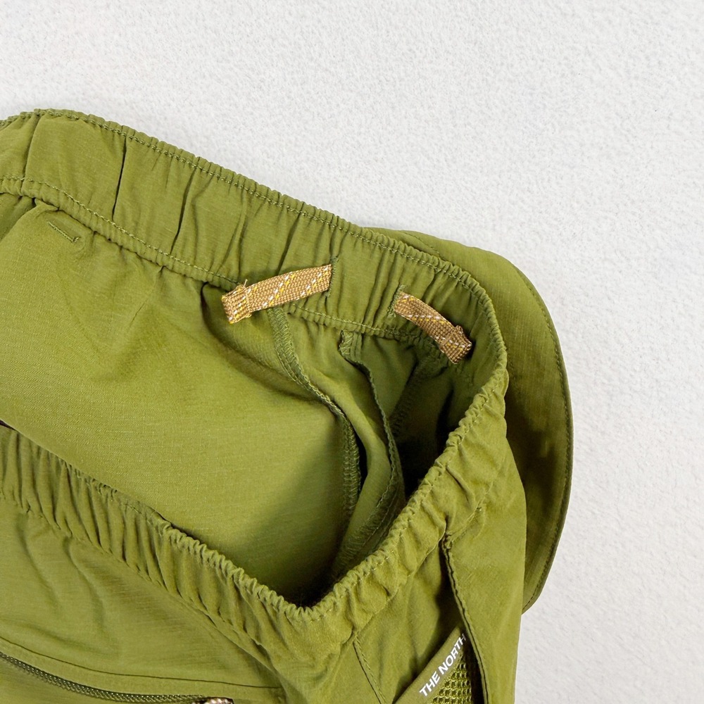 The North Face Class V Pathfinder Shorts XS Women Forest Olive Outdoor Trail NEW - Picture 3 of 9